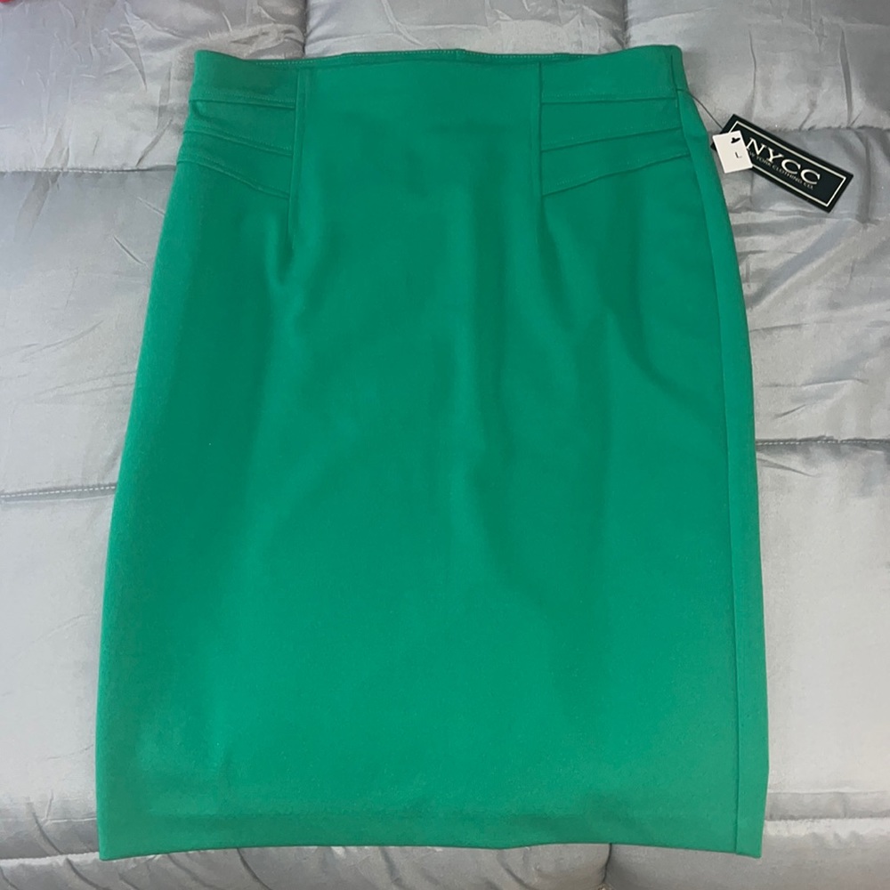 New York Clothing Co Emerald Green Pencil Skirt - never worn with tags